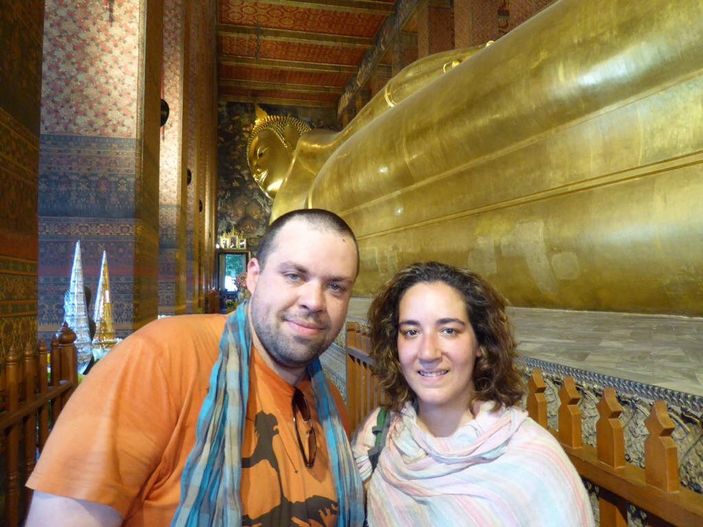 Buda deitado no templo Wat Poh Bangkok