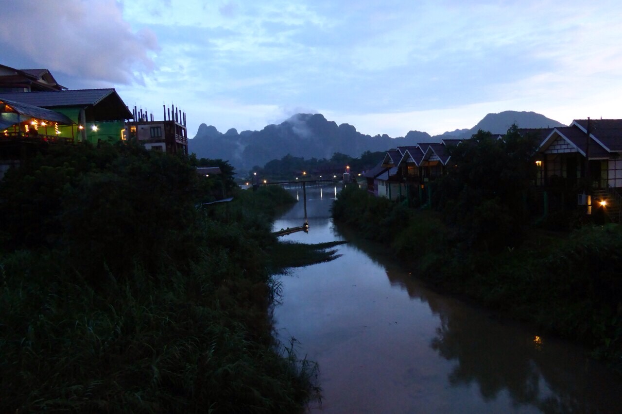 Fim do dia em Vang Vieng Fim do dia em Vang Vieng, Laos